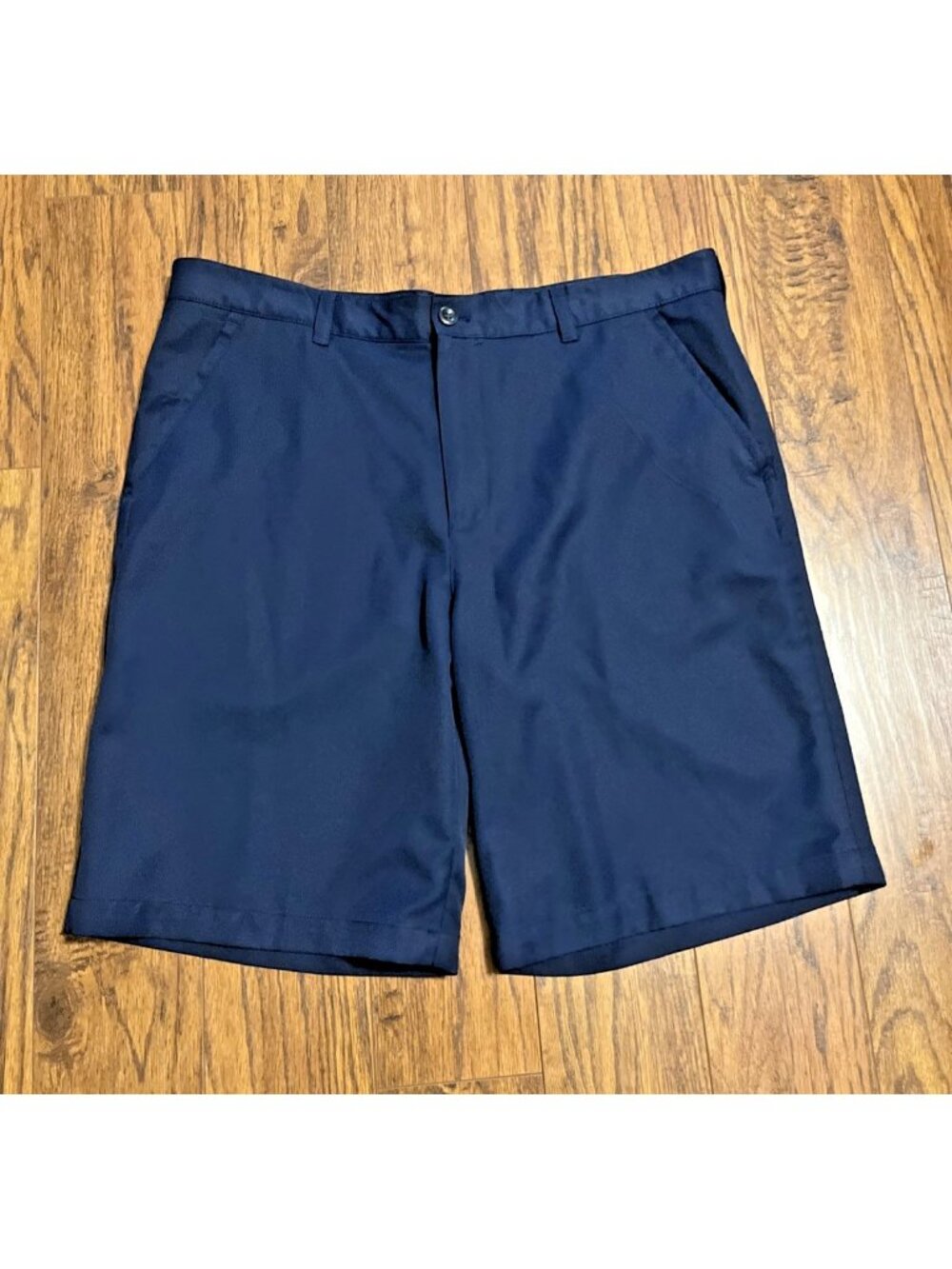 IZOD Golf Men's Sz 38 Straight Fit 10" Flat Front Performance Shorts U31L
